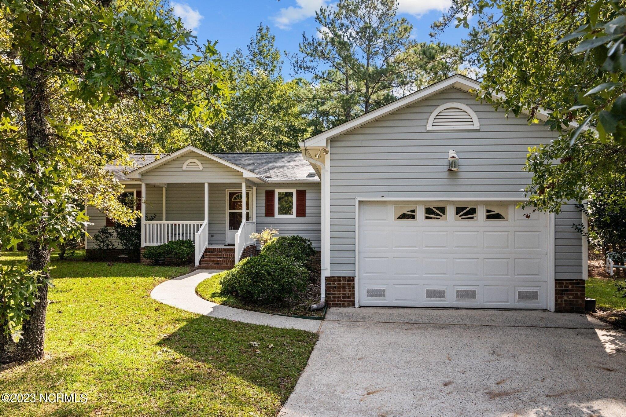 Lanyard Ln, New Bern, NC 28560