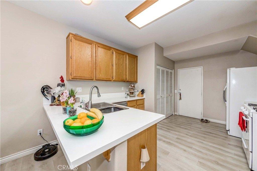 Pepperwood Ct, Carson, CA 90746