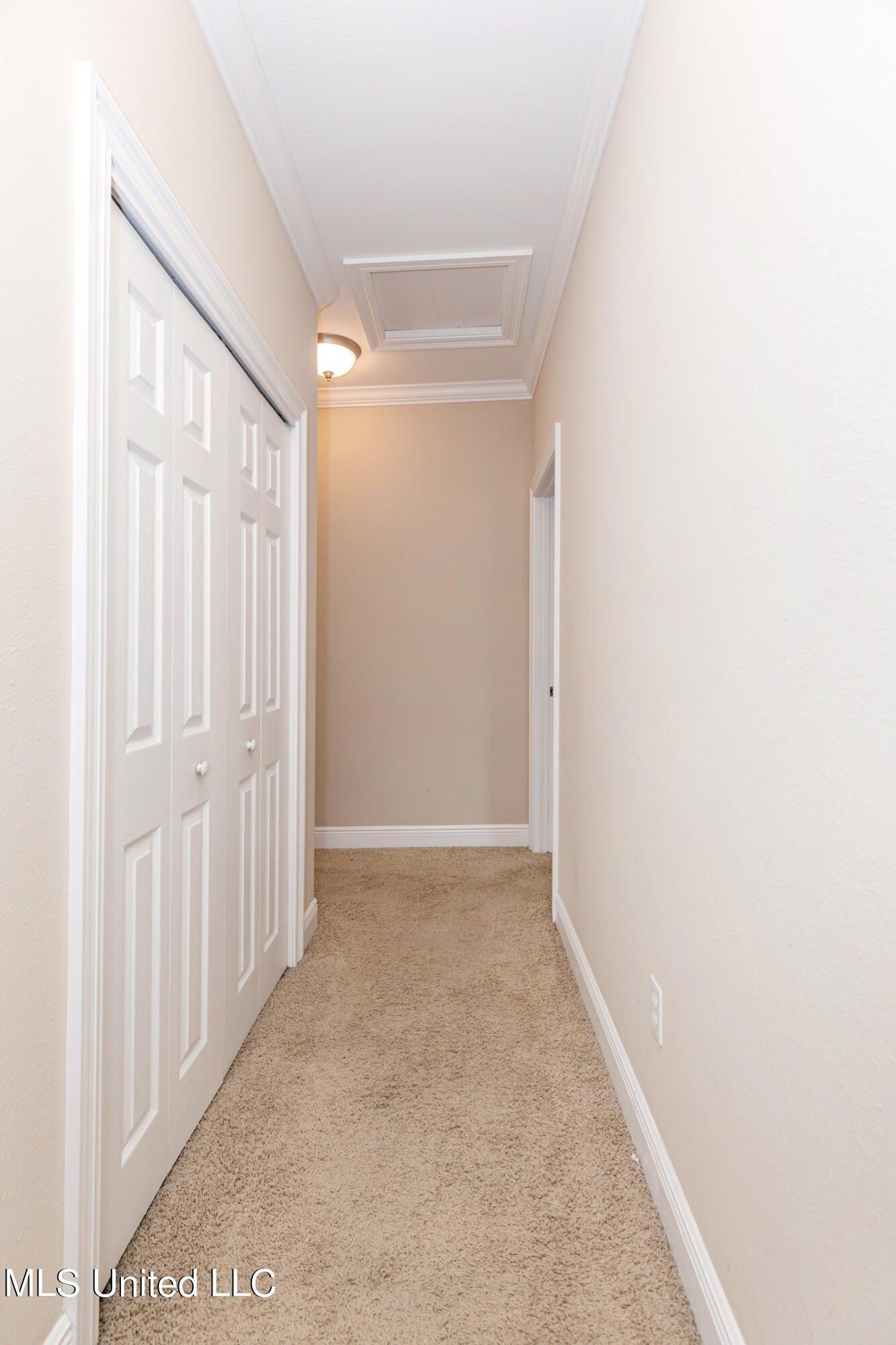 Armand Oaks, Ocean Springs, MS 39564