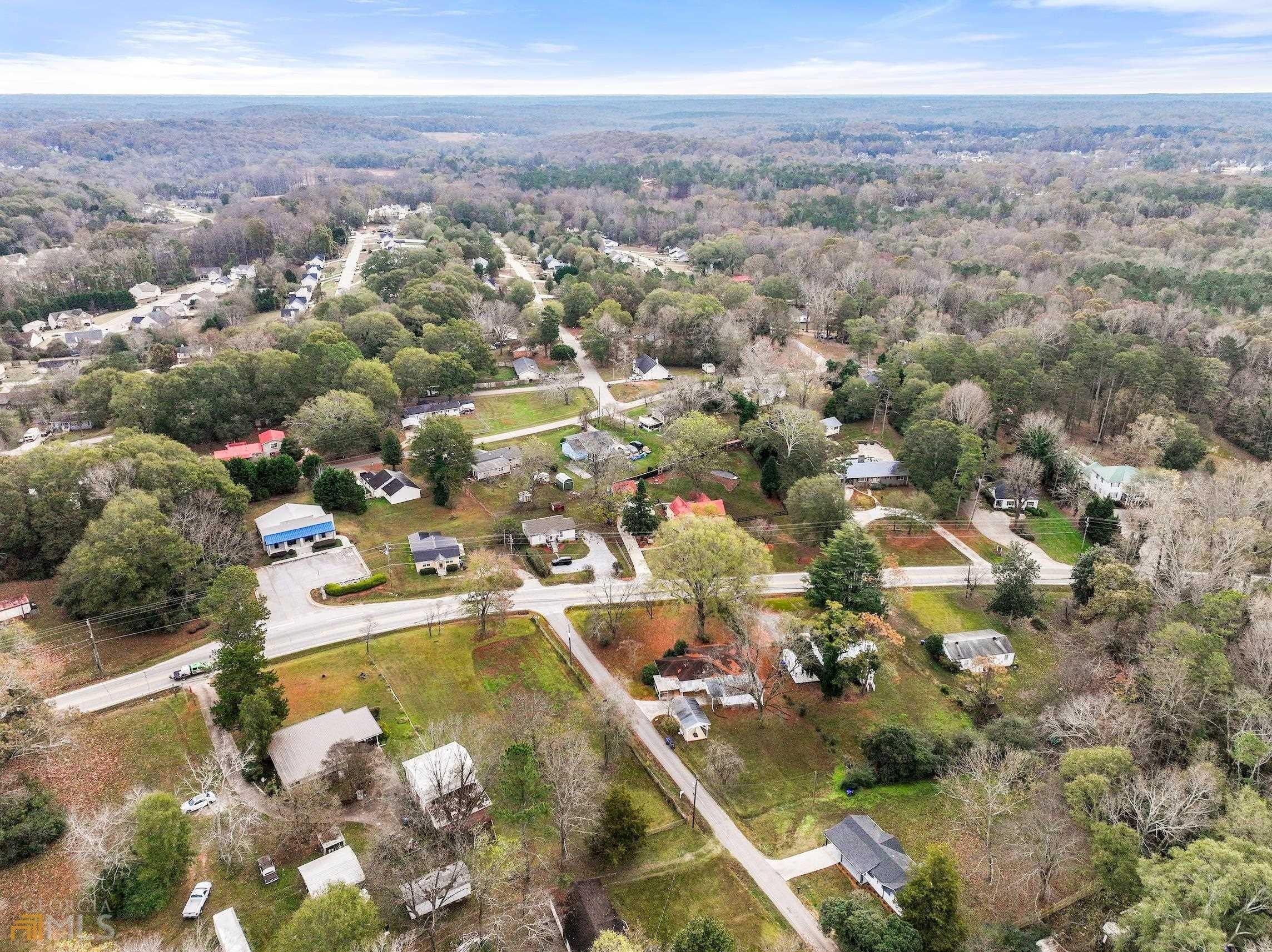 Harris Ln, Jefferson, GA 30549