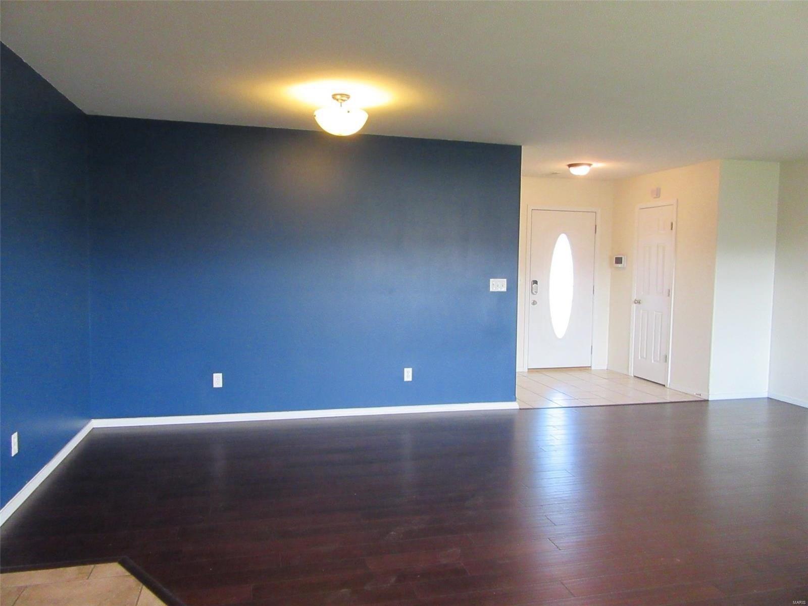 Luna Rd, Waynesville, MO 65583