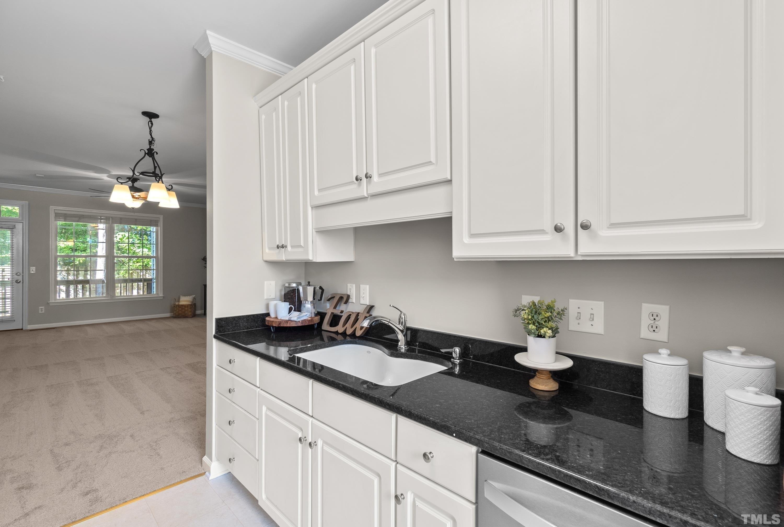 Scottish Ln, Durham, NC 27707