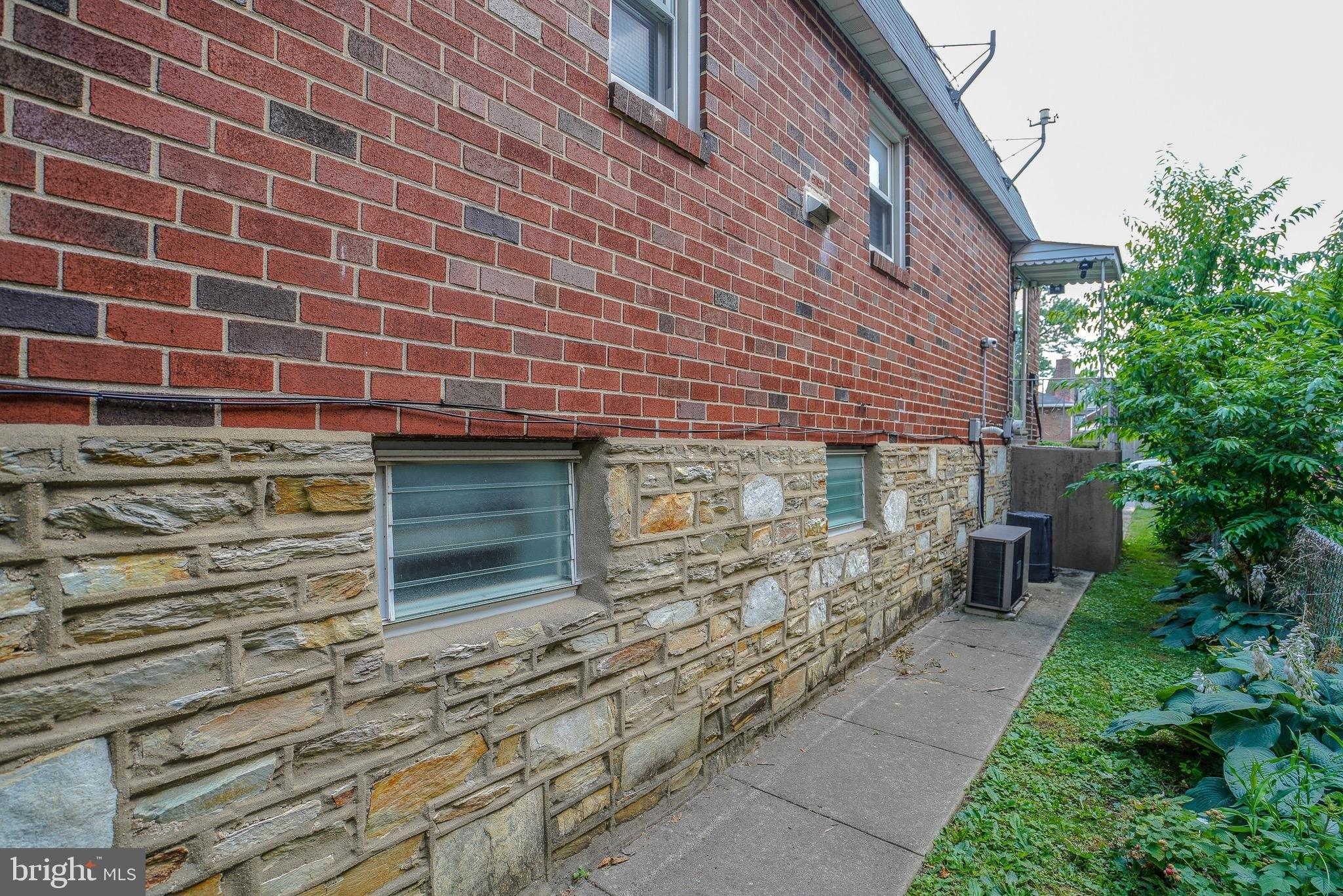 Shelmire Ave, Philadelphia, PA 19111