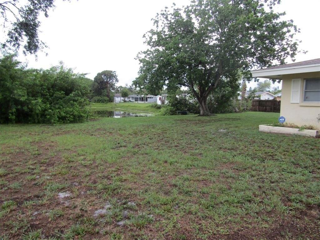 Conroy Dr, West Palm Beach, FL 33403