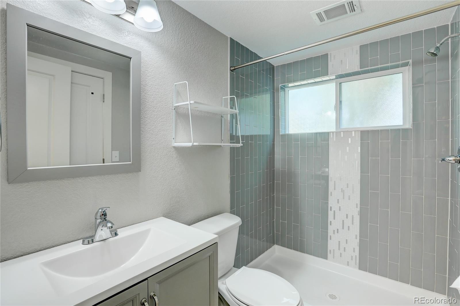 E Eastman Pl, Denver, CO 80231