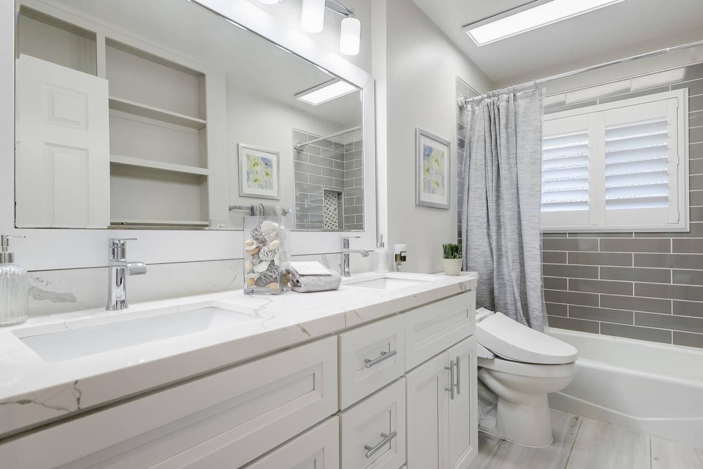 Mauricia Ave, Santa Clara, CA 95051
