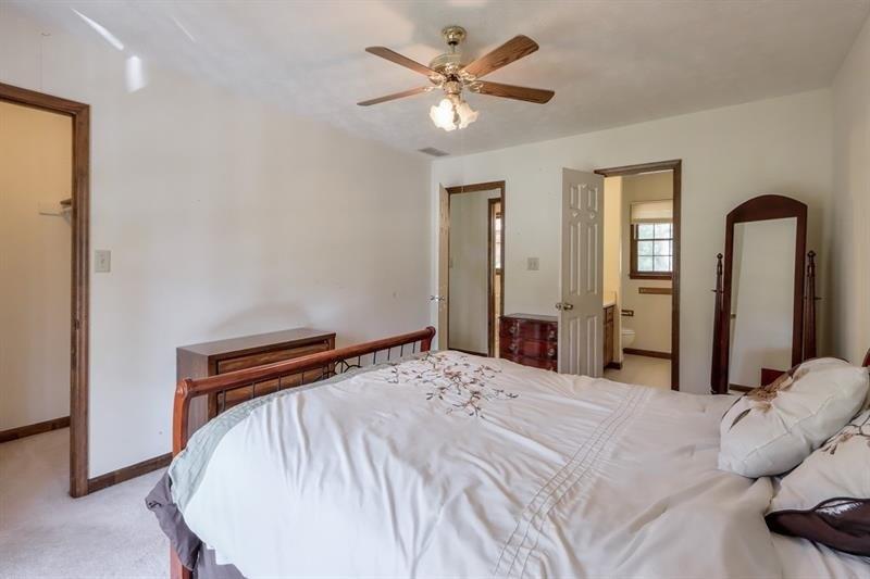 Ashworth Lake Rd, Snellville, GA 30078