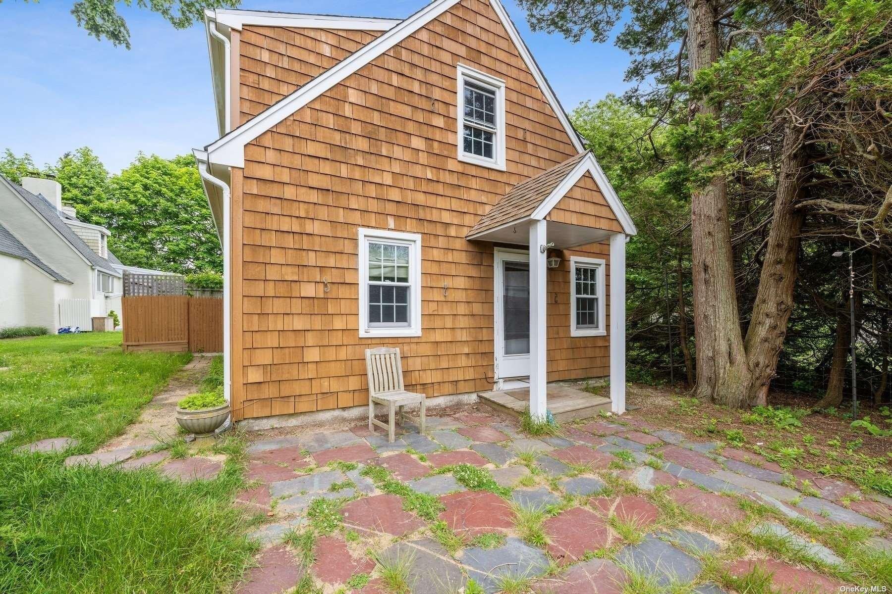 S Elroy Dr, Montauk, NY 11954
