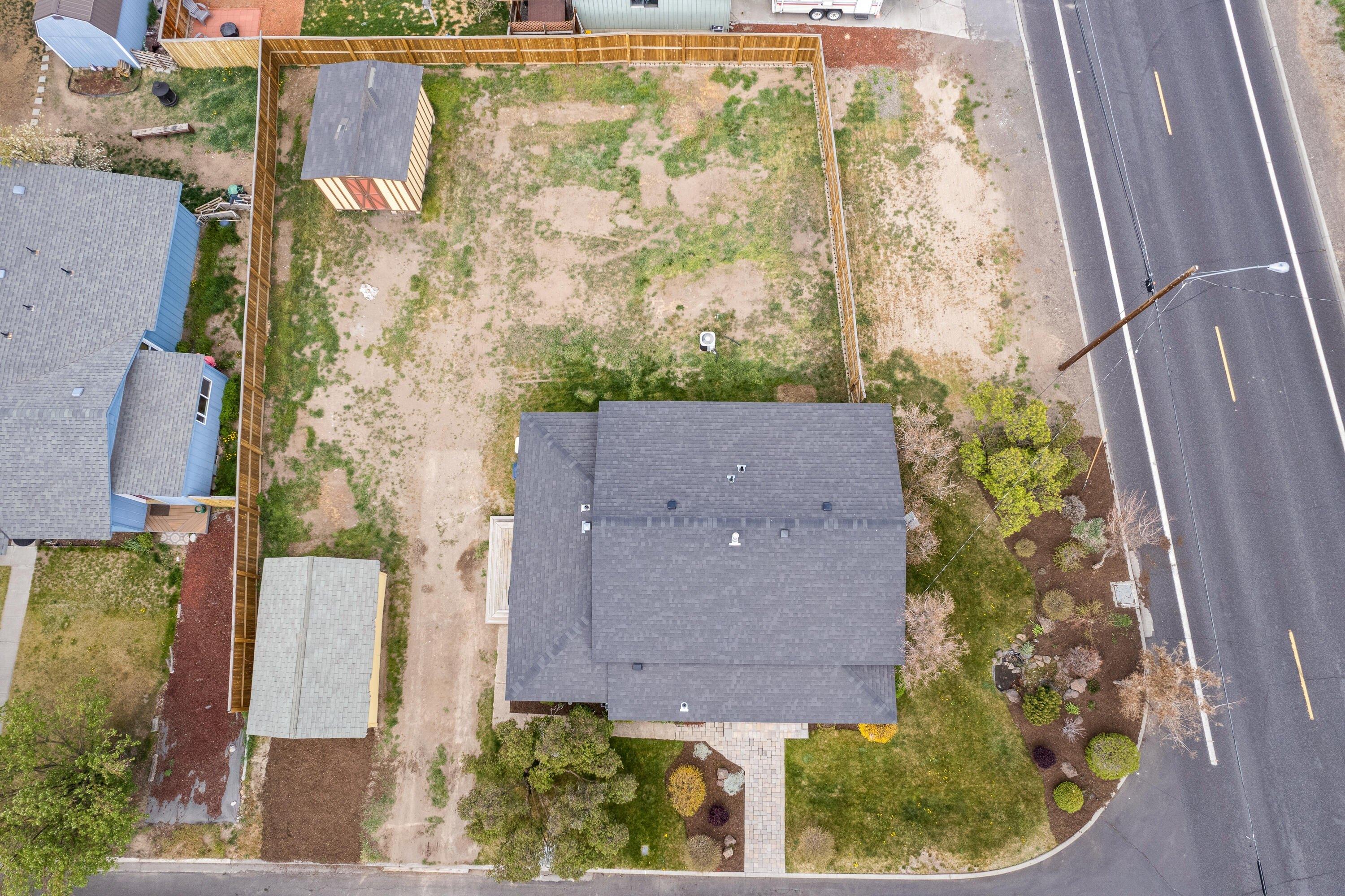Nw Cedar Ave, Redmond, OR 97756