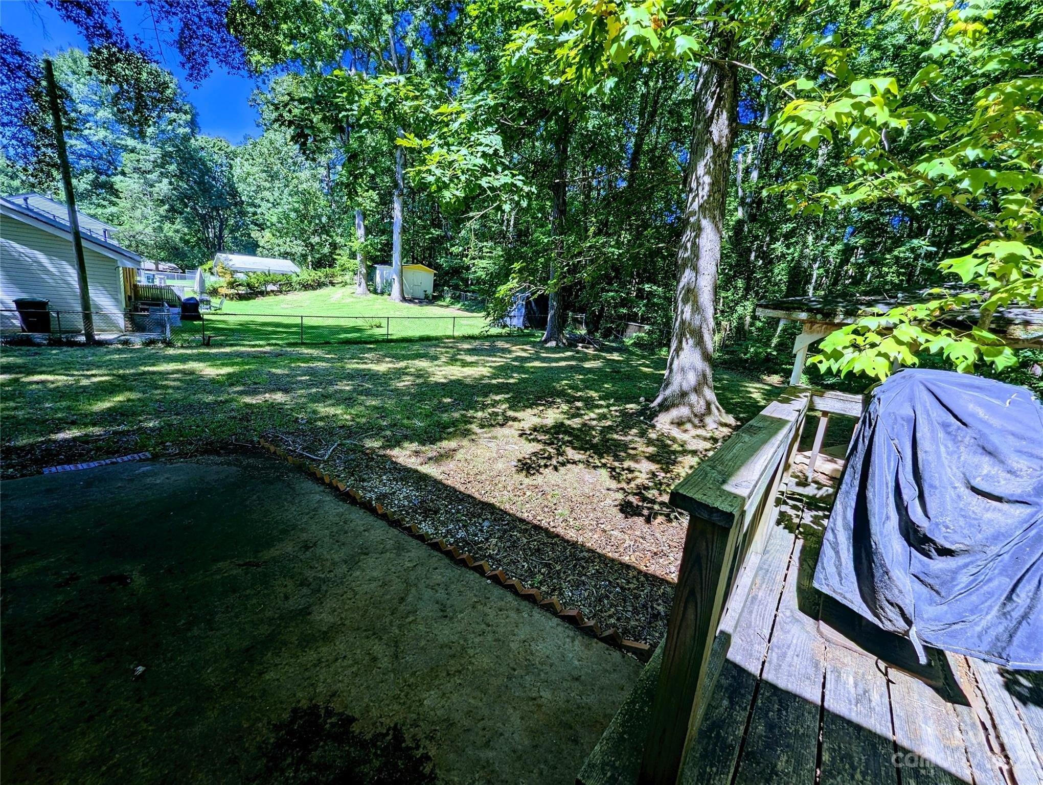 Ridgewood Dr, Gastonia, NC 28054