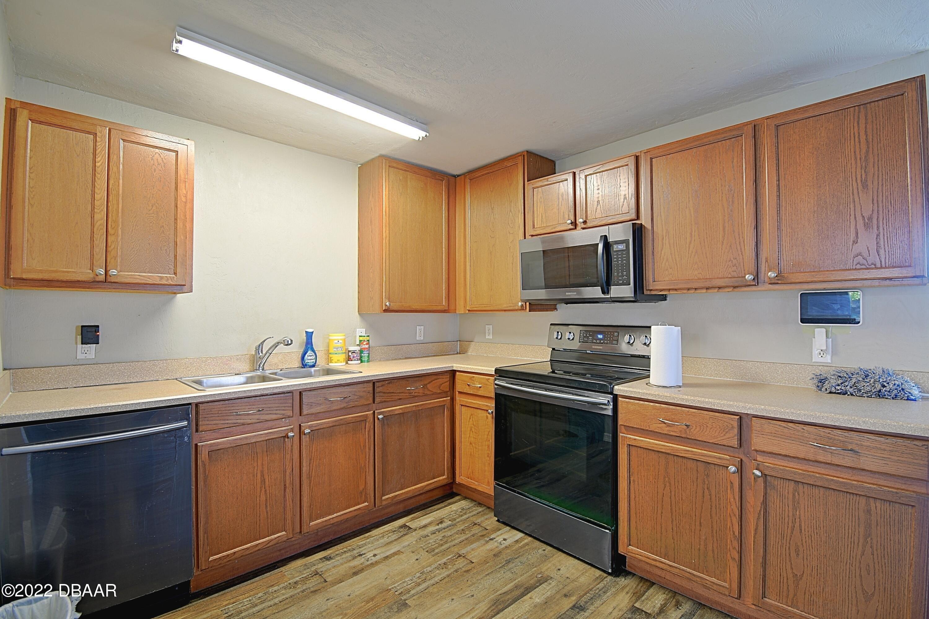 Jasmine Ave, Daytona Beach, FL 32117