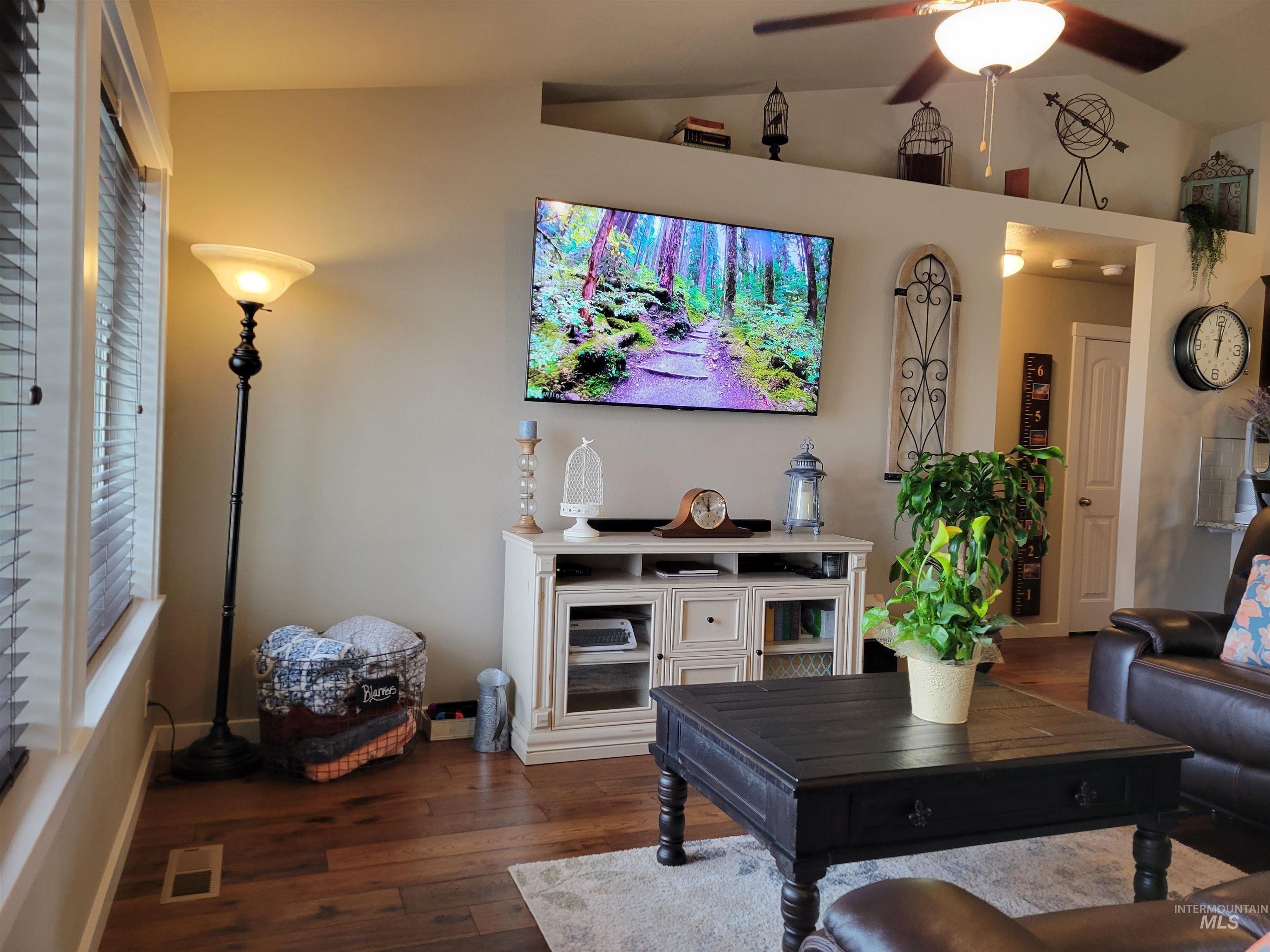 Meadow View Dr, Payette, ID 83661