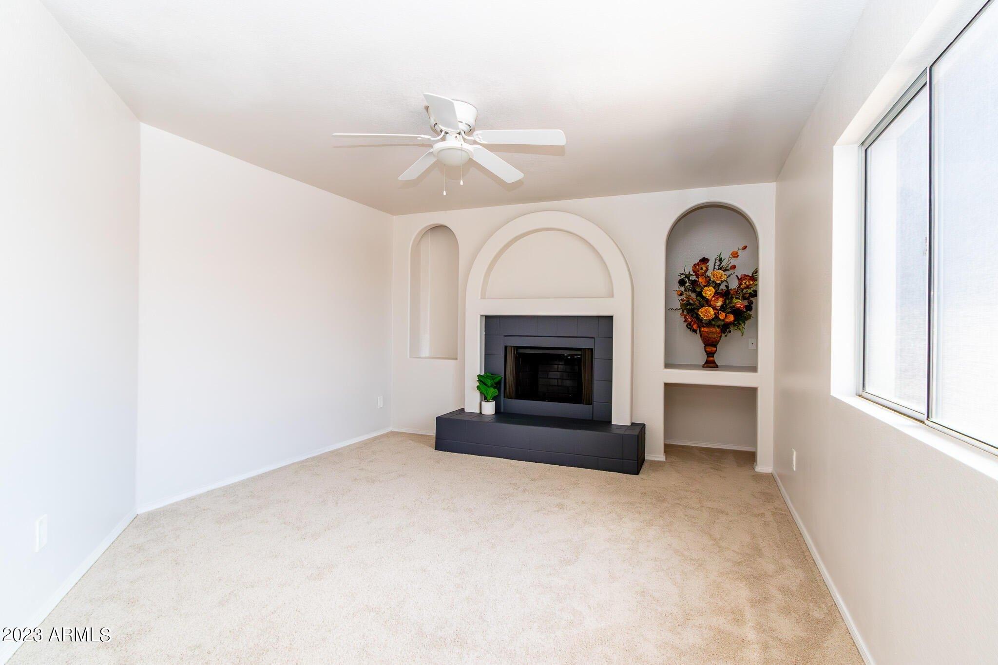 N 74th Pl, Mesa, AZ 85207