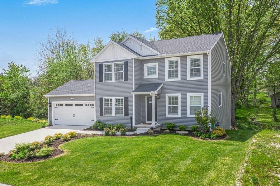 Wolf Ridge Ct, Adrian, MI 49221