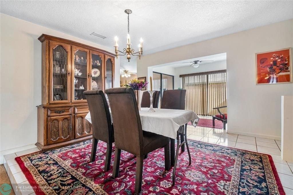 Nw 20th St, Coral Springs, FL 33071