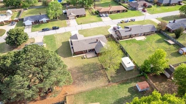 Woodside Dr, Ardmore, OK 73401