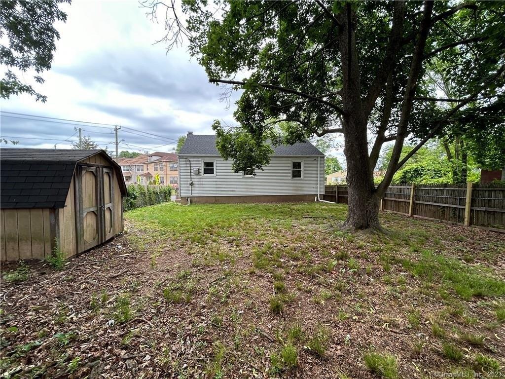 Chandler St, Hartford, CT 06106
