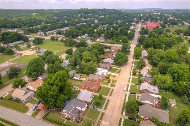 N Boston Ave, Tulsa, OK 74106