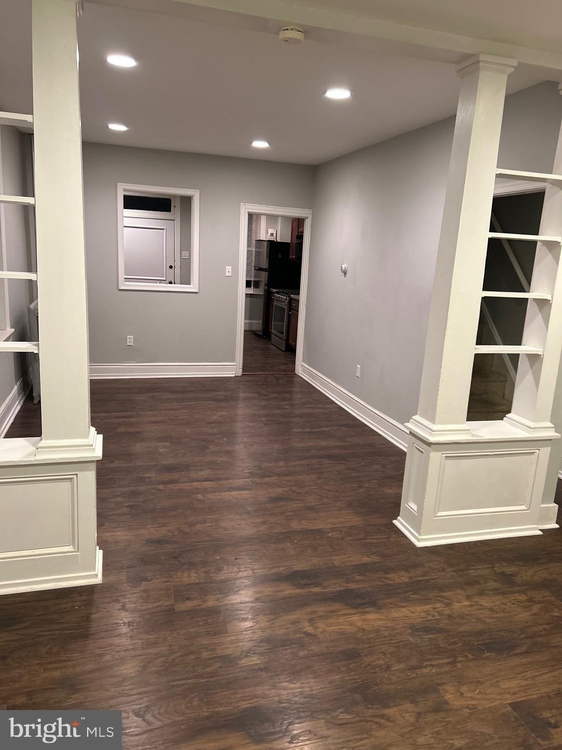 E Howard St, Dallastown, PA 17313