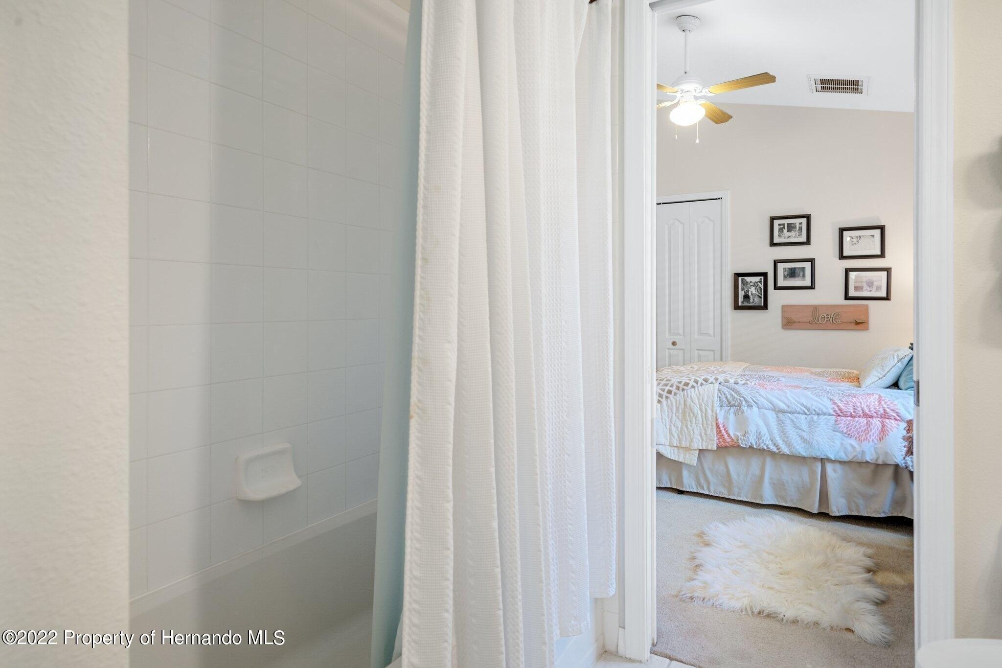 Lisette Cir, Brooksville, FL 34604