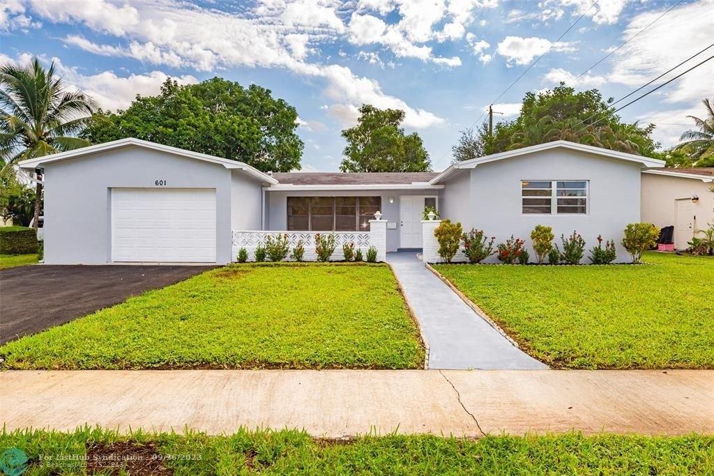Sw 69th Ter, Pembroke Pines, FL 33023