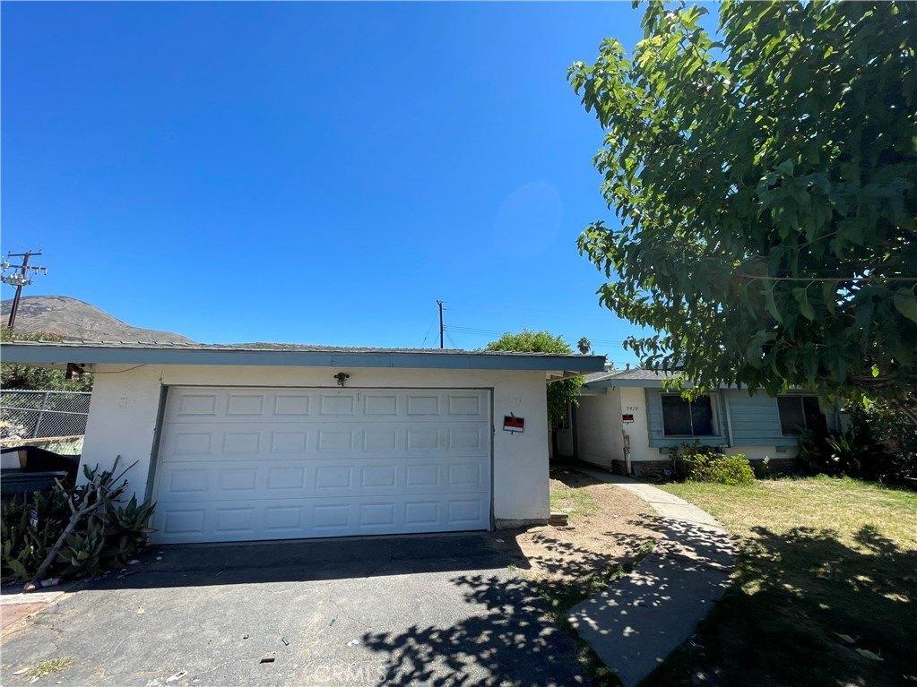 Wadsworth Ave, Highland, CA 92346