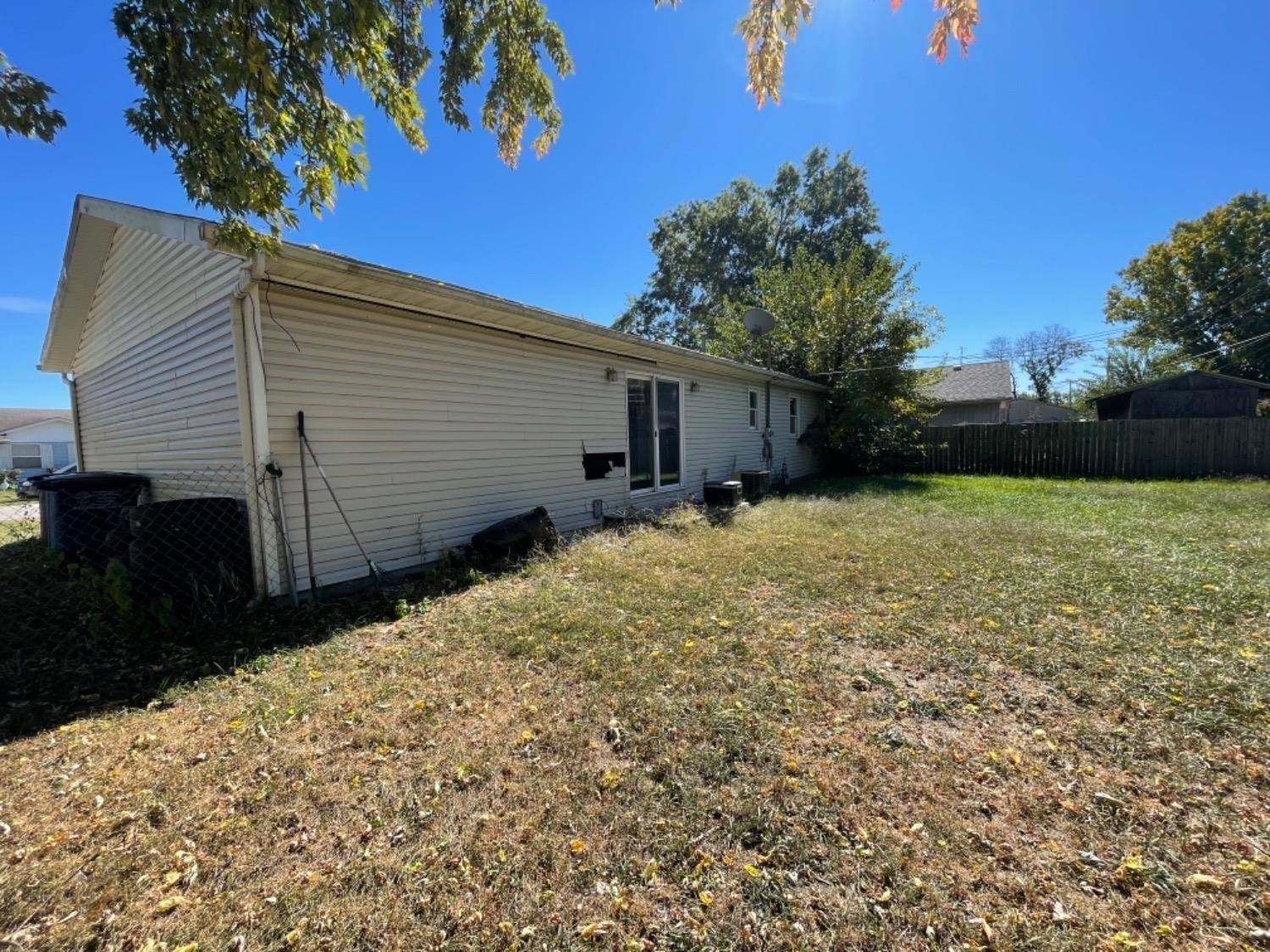 Fernway Rd, Kingsford Heights, IN 46346