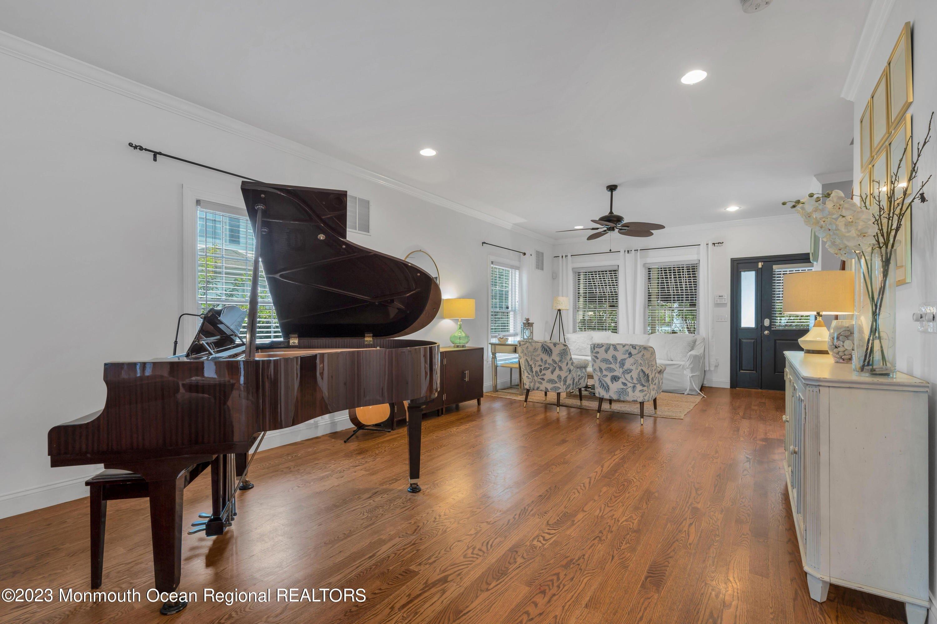 Richmond Ave, Point Pleasant Beach, NJ 08742