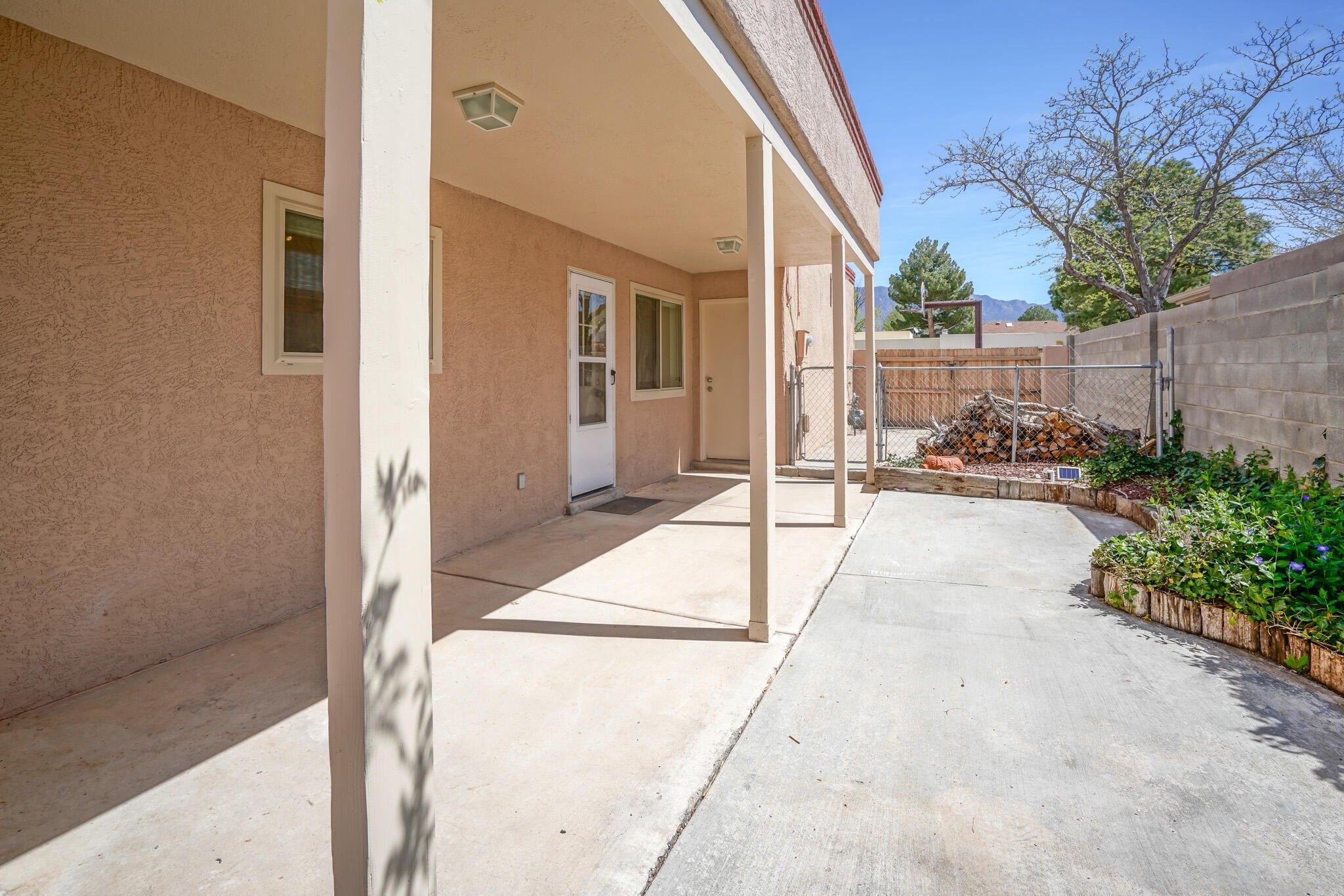 Cometa Ct Ne, Albuquerque, NM 87111