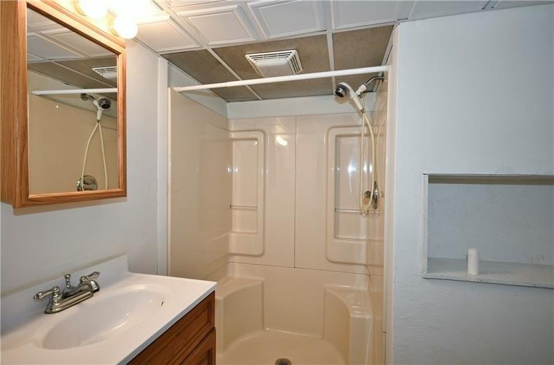 Kentucky Ave, Monroeville, PA 15146