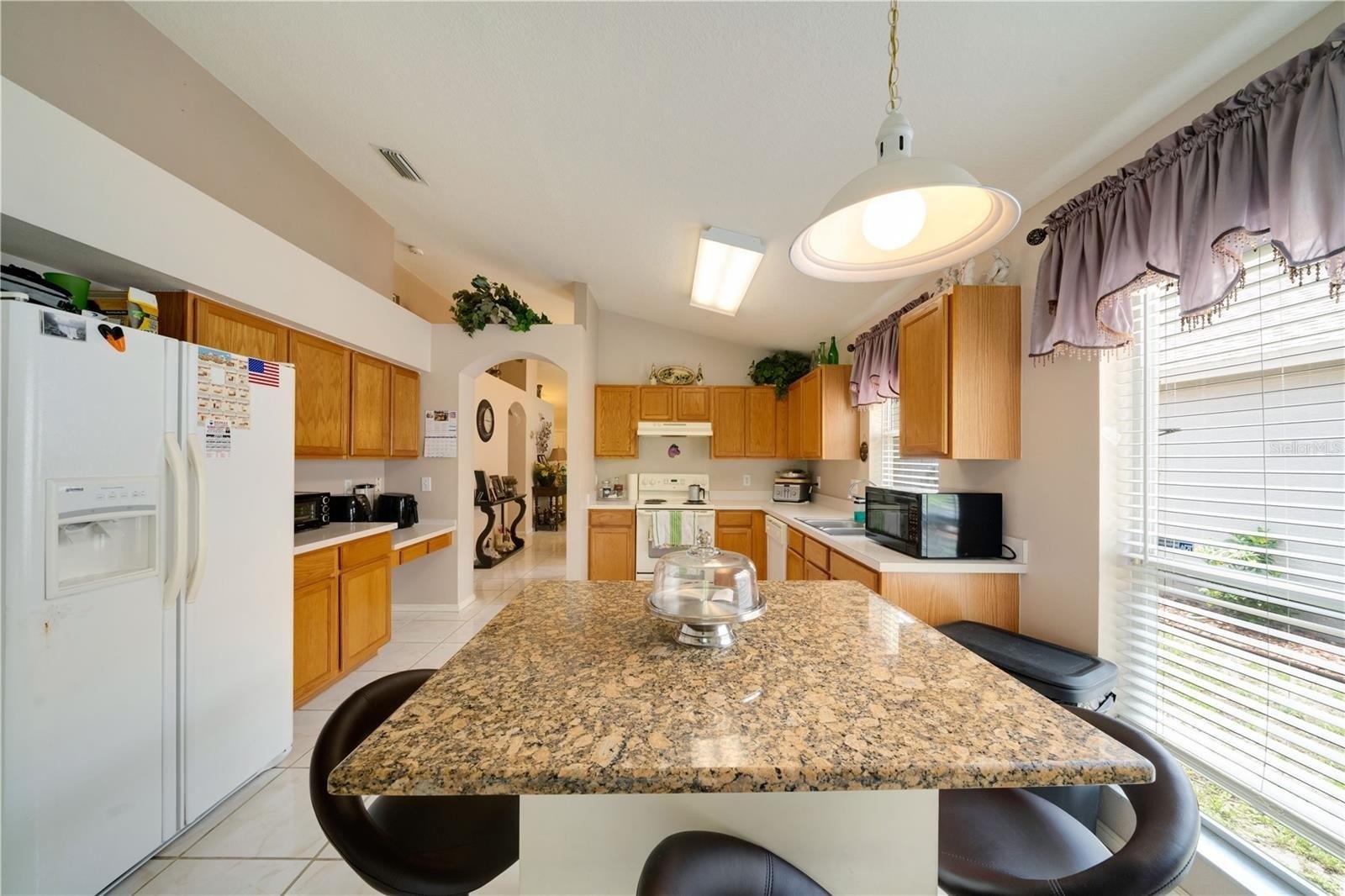 Hawkeye Point Pl, Riverview, FL 33578