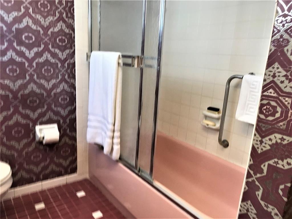 Springfield Dr, Holiday, FL 34691