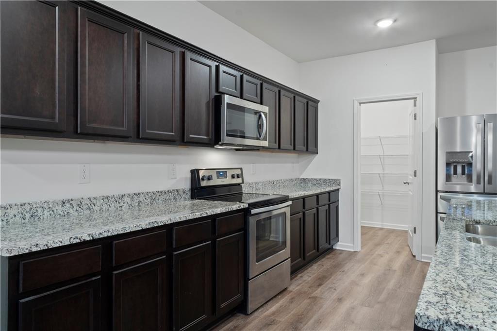 Seattle Slew Way, Cartersville, GA 30120