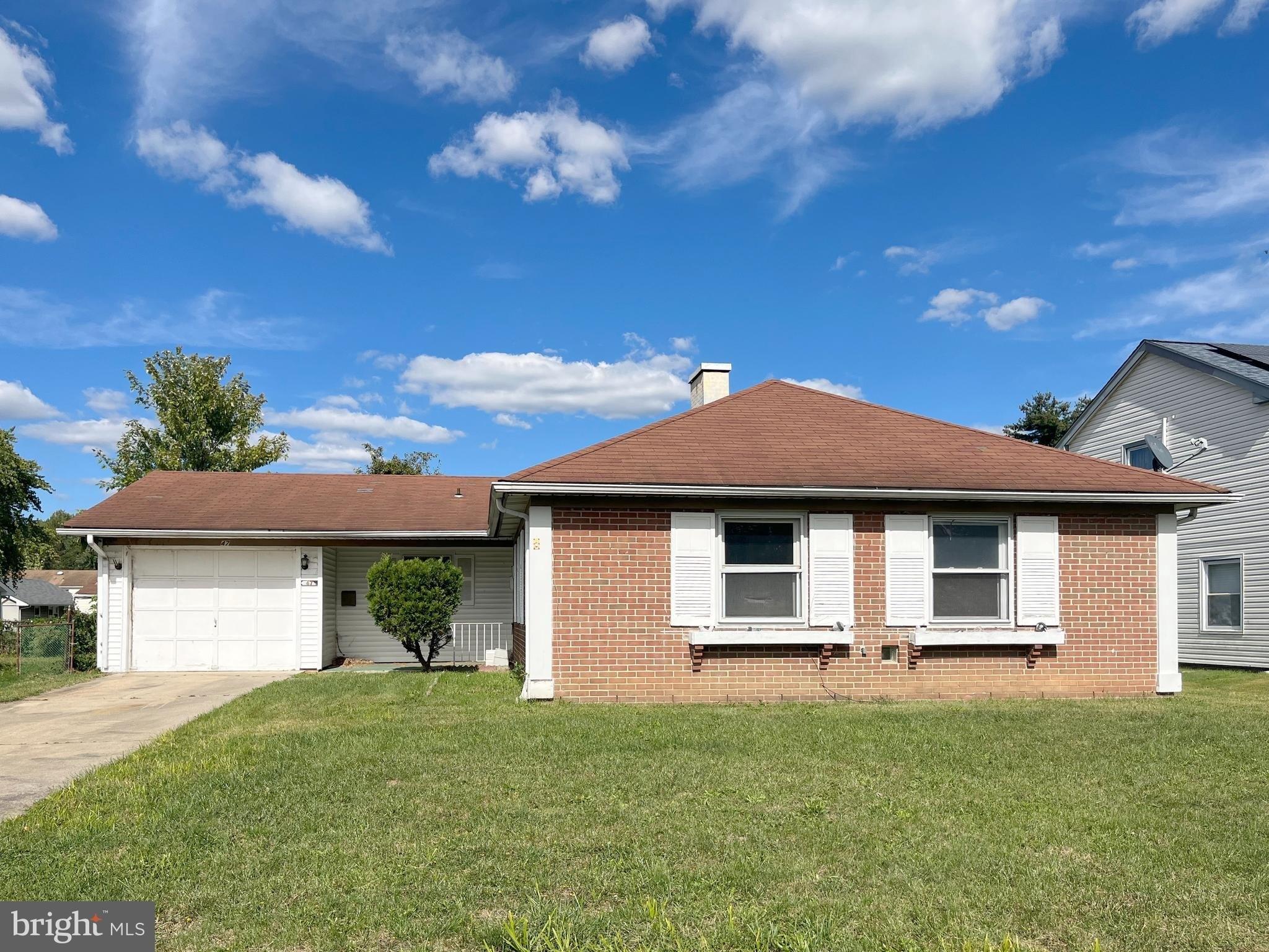 Pembrook Ln, Willingboro, NJ 08046