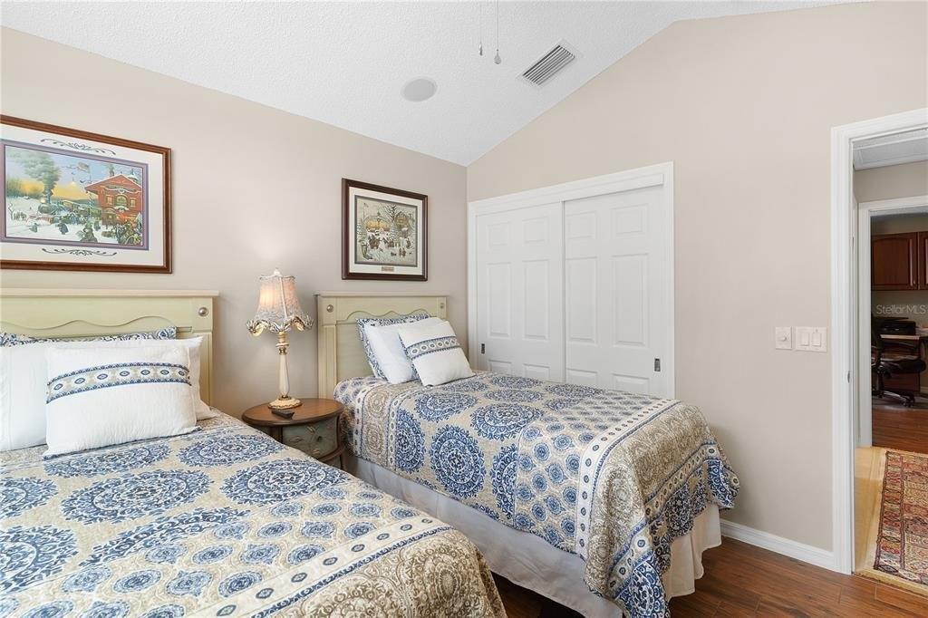 Se 168th Lone Oak Loop, The Villages, FL 32162
