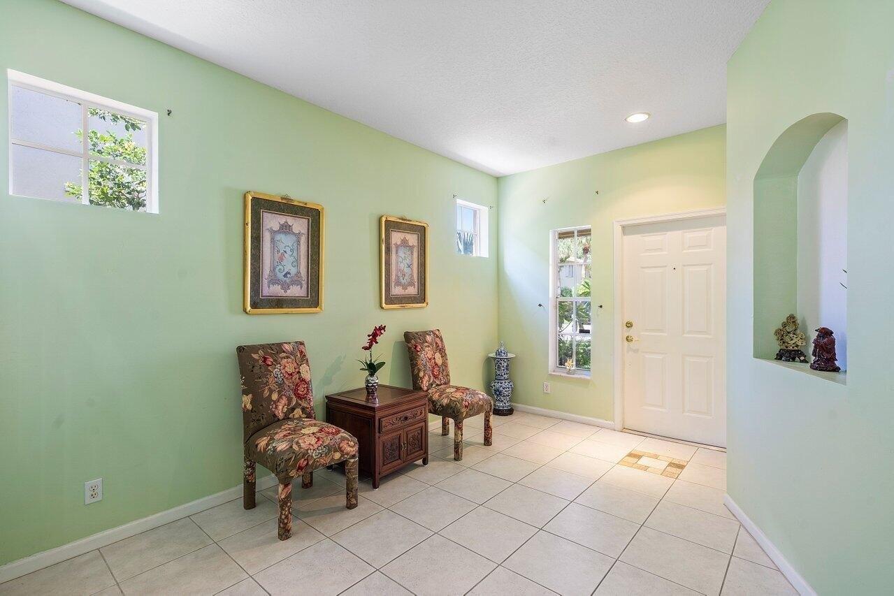 Sienna Springs Dr, Lake Worth, FL 33463