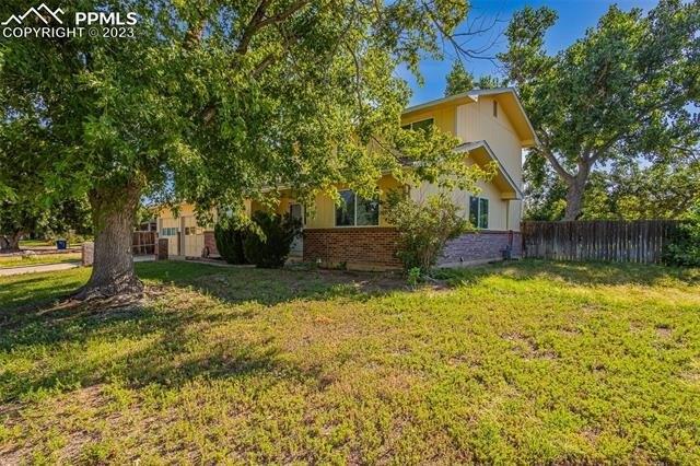 Manzana Ct, Colorado Springs, CO 80911