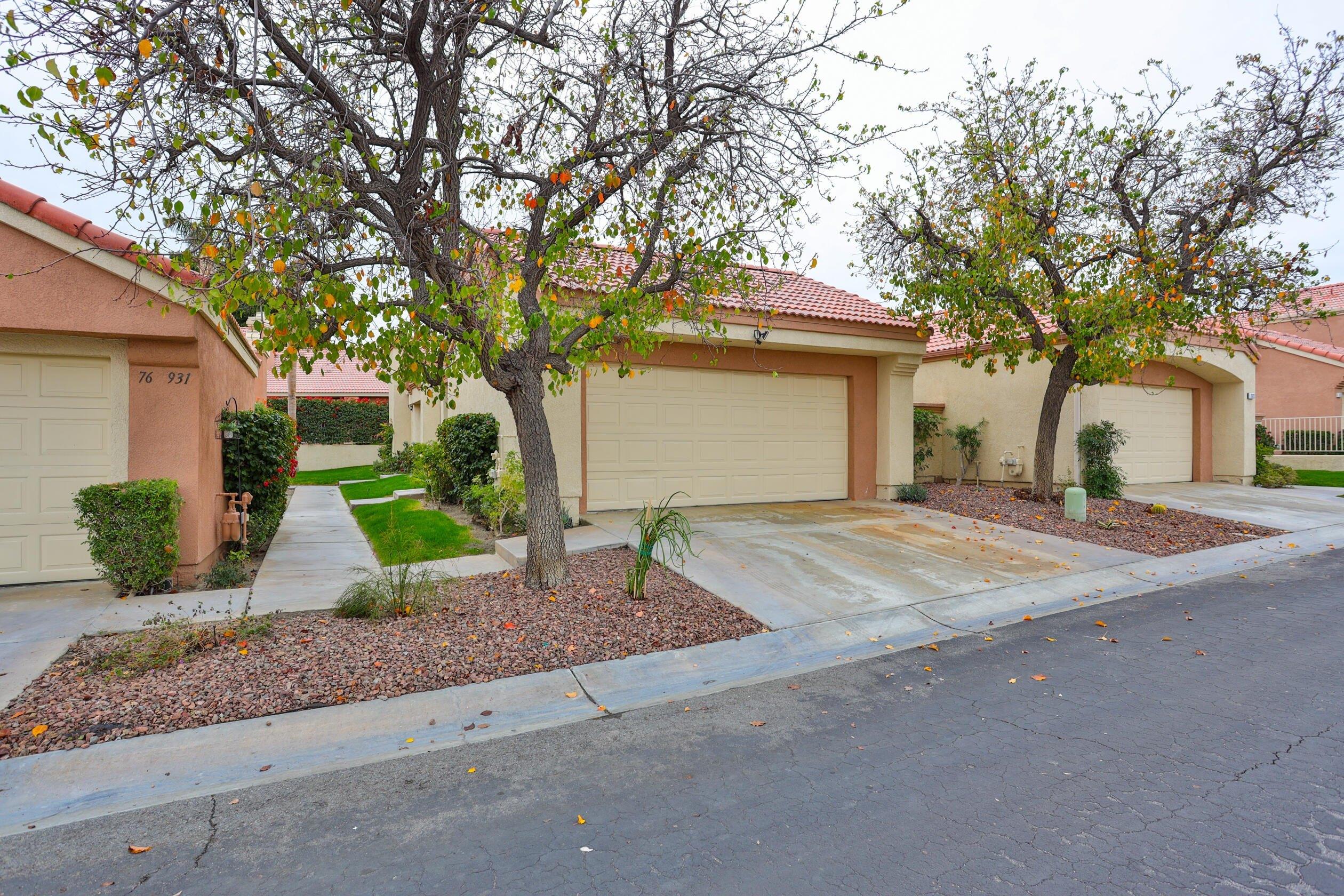 Scimitar Way, Palm Desert, CA 92211