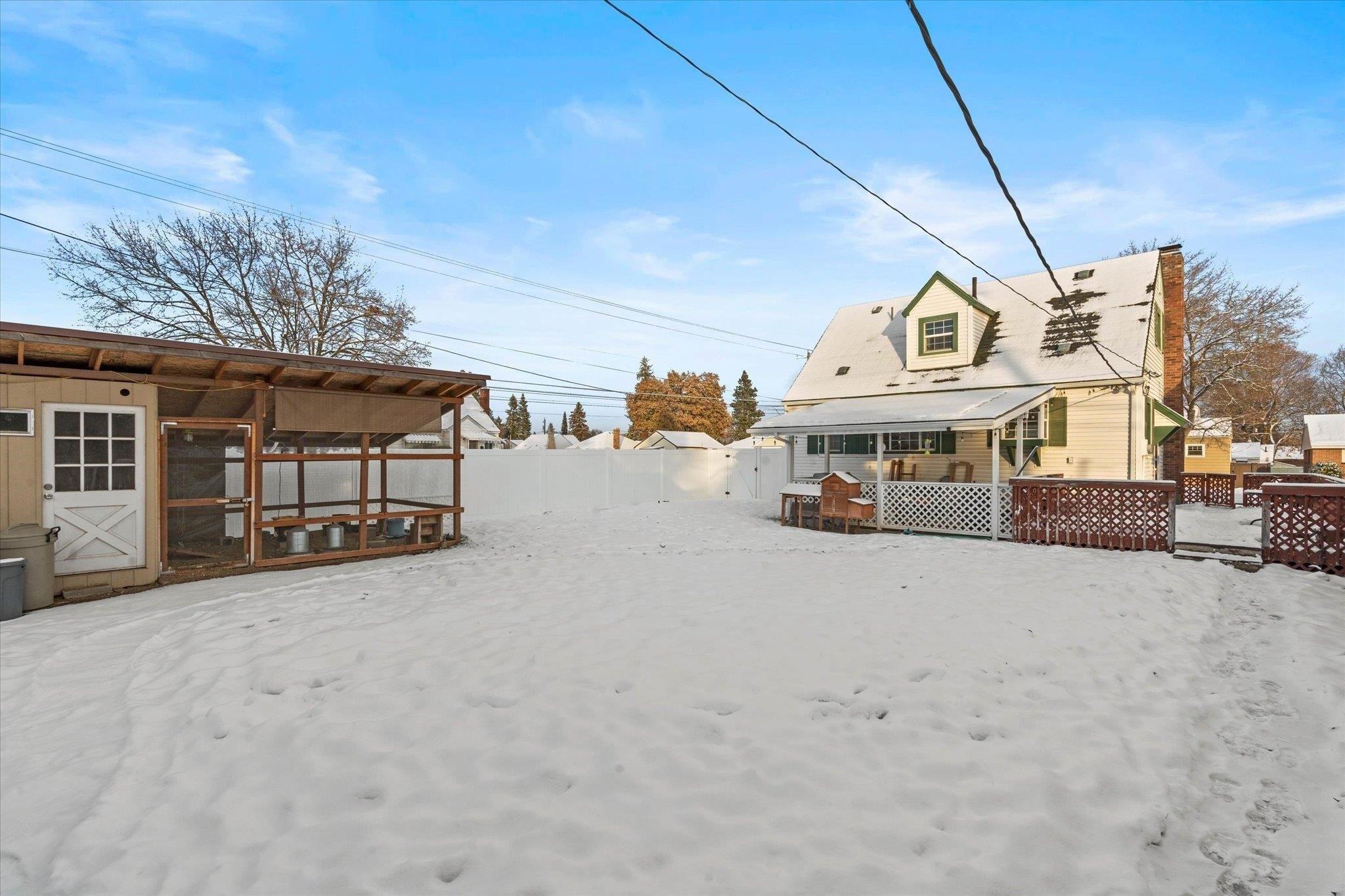 N Hawthorne St, Spokane, WA 99205
