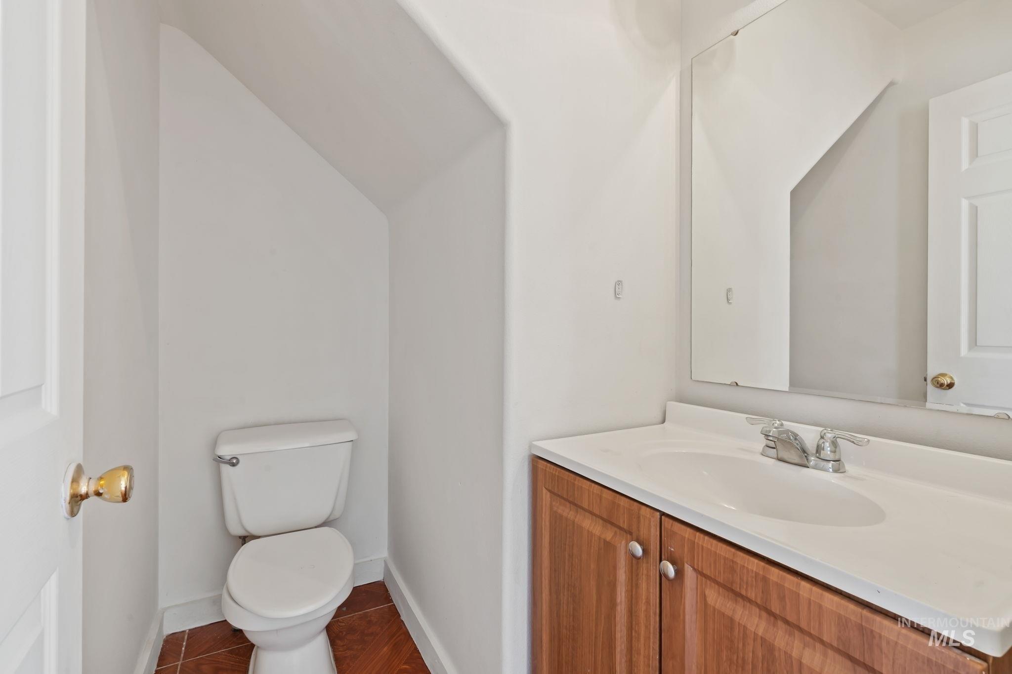 W Blossom Pl, Nampa, ID 83651