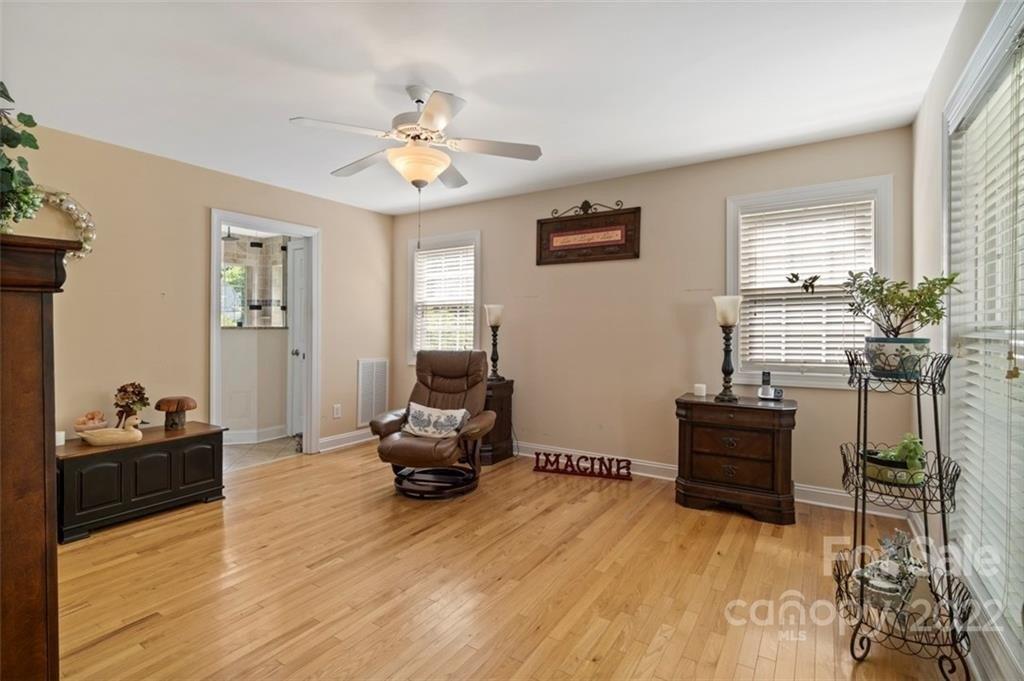 Seagrass Cir, Denver, NC 28037