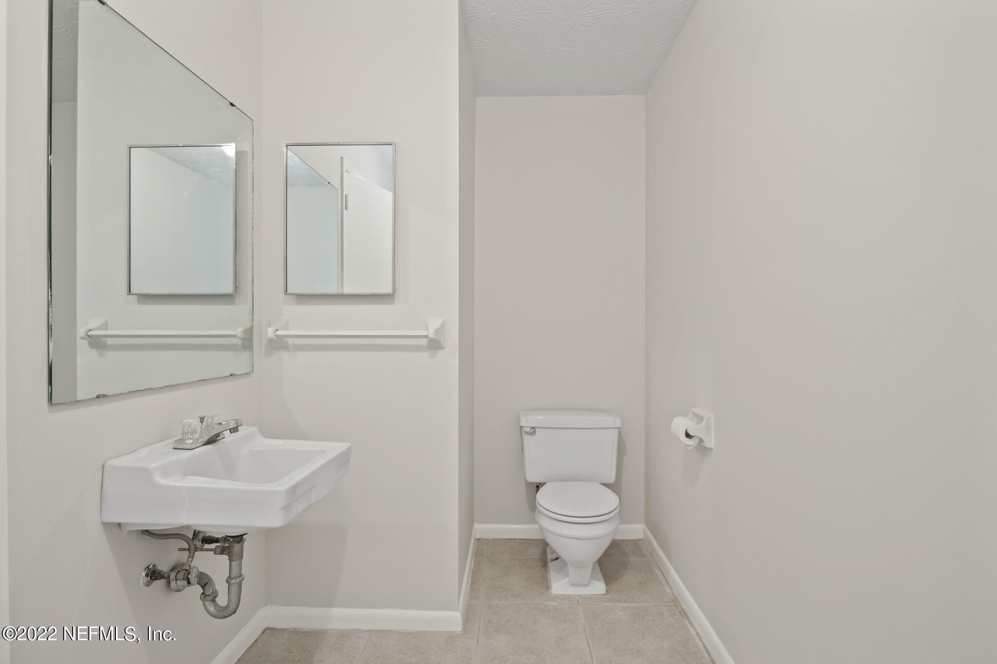 Foxwood Dr, Orange Park, FL 32073