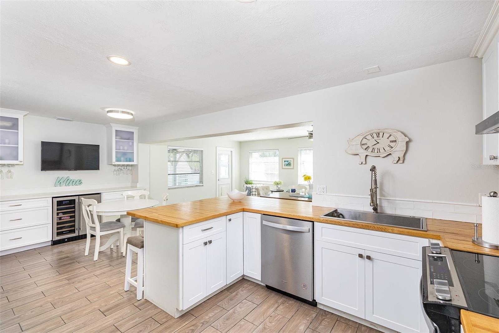 40th Ave Ne, Saint Petersburg, FL 33703