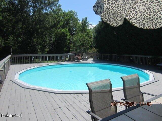 Oak Hill Rd, Pittsfield, MA 01201