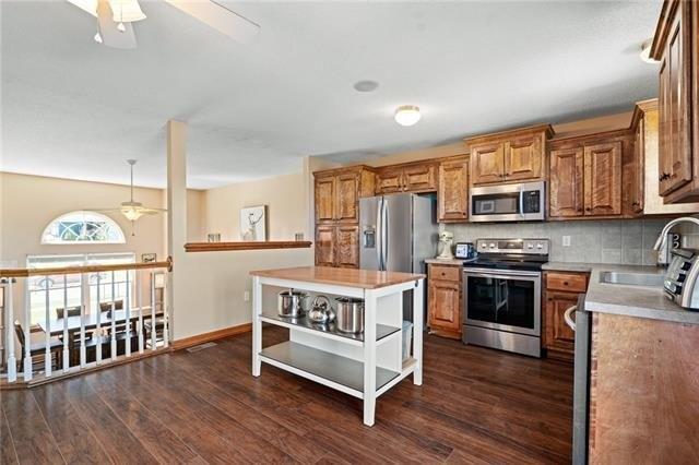 N 3rd St E, Louisburg, KS 66053