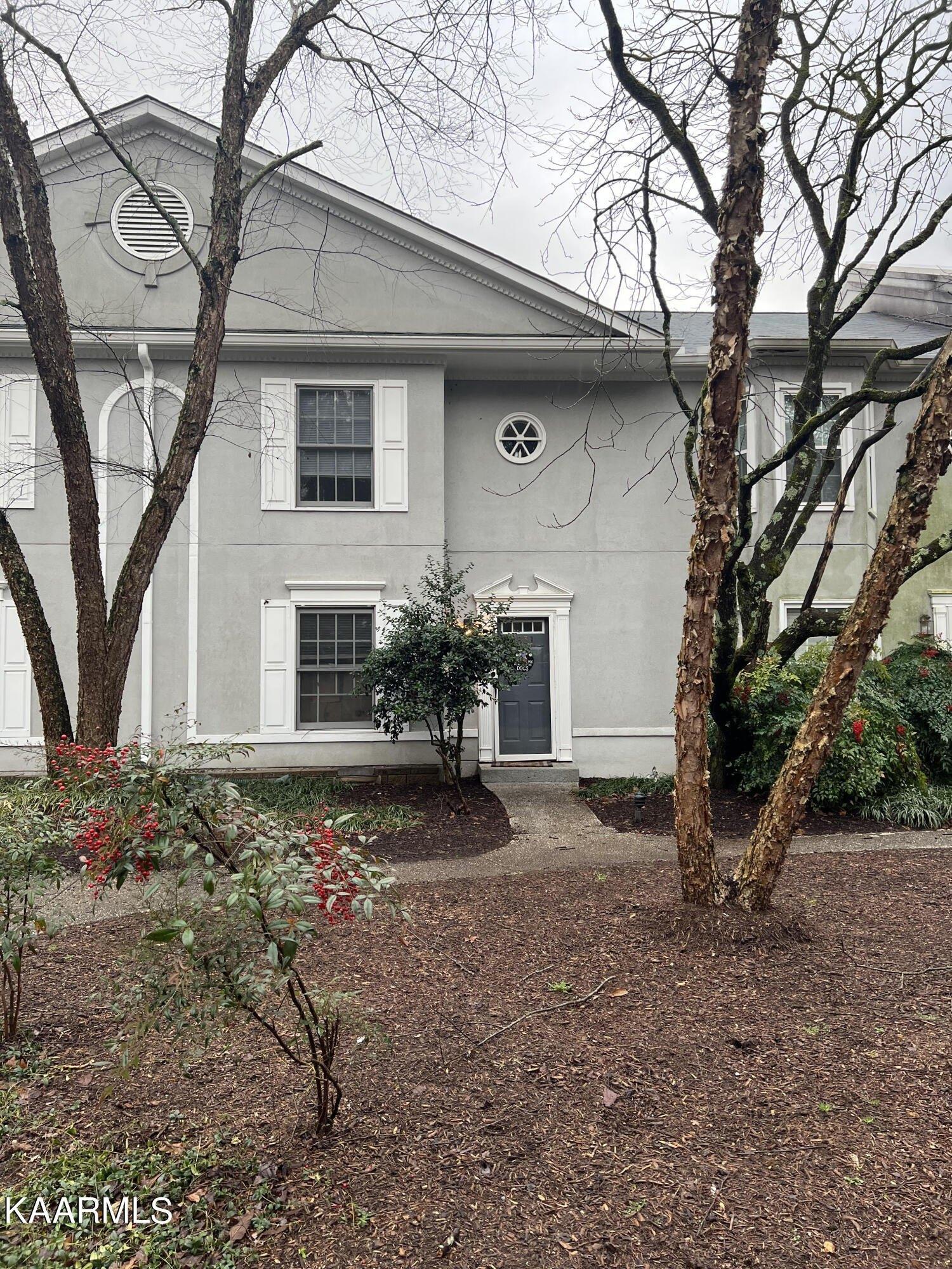 Ashton Ct, Knoxville, TN 37923
