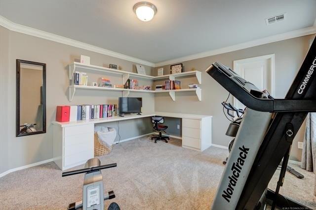 N 143rd East Ave, Owasso, OK 74055