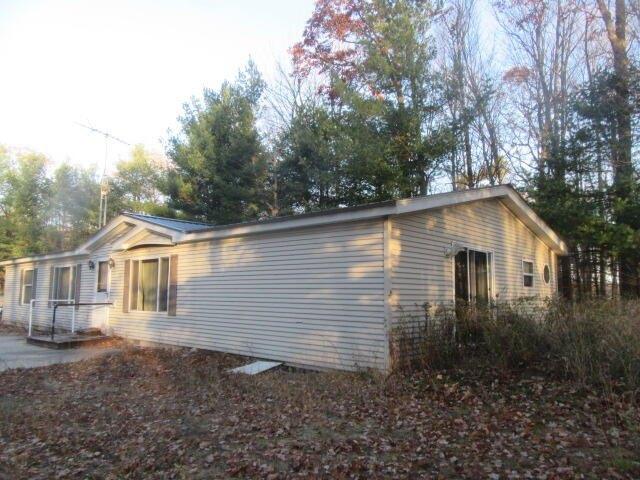 N Clear Lake Rd, West Branch, MI 48661