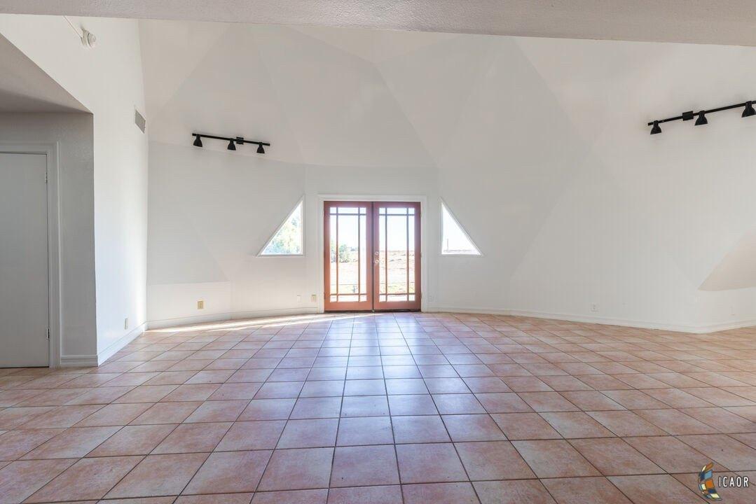 Orchard Rd, Holtville, CA 92250