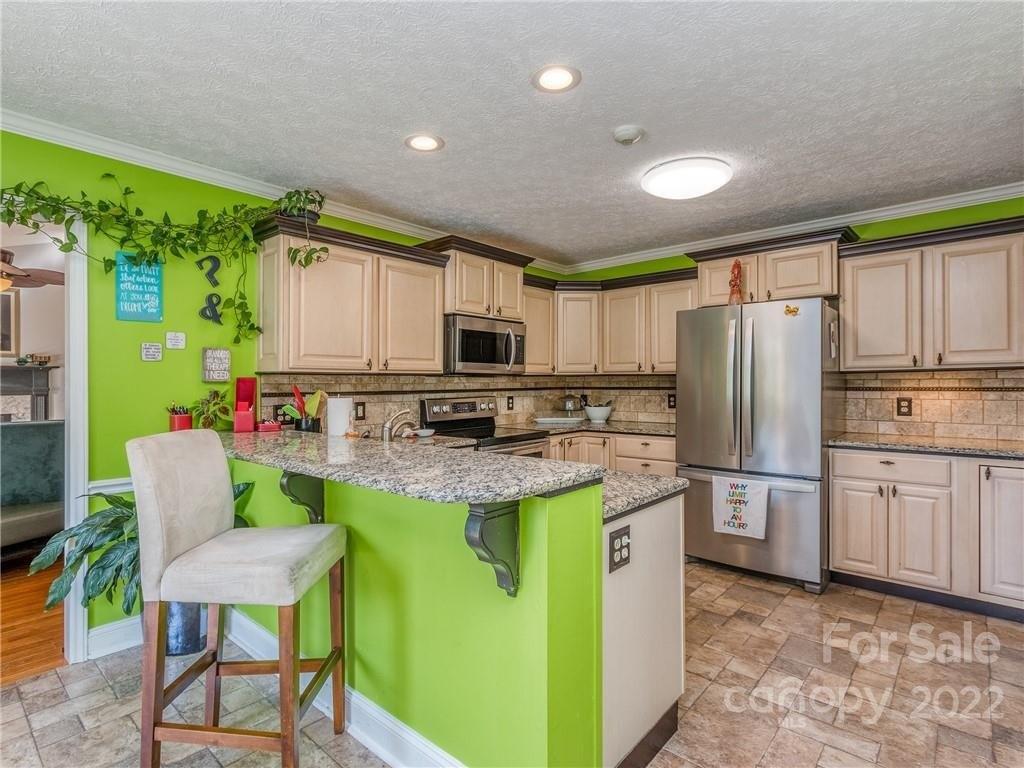 Captains Way, Troutman, NC 28166